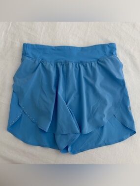 lululemon athletica size 6, blue fast and free shorts